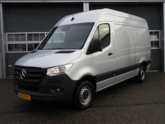 Mercedes-Benz Sprinter - 317 1.9 CDI L2H2 RWD AUT | LEDER | MBUX GROOT | CAMERA | TREKHAAK