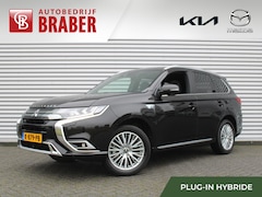 Mitsubishi Outlander - 2.4 PHEV Instyle | Trekhaak | Stuur-/stoelverwarming | Camera 360 | Schuifdak | Leer | 18"