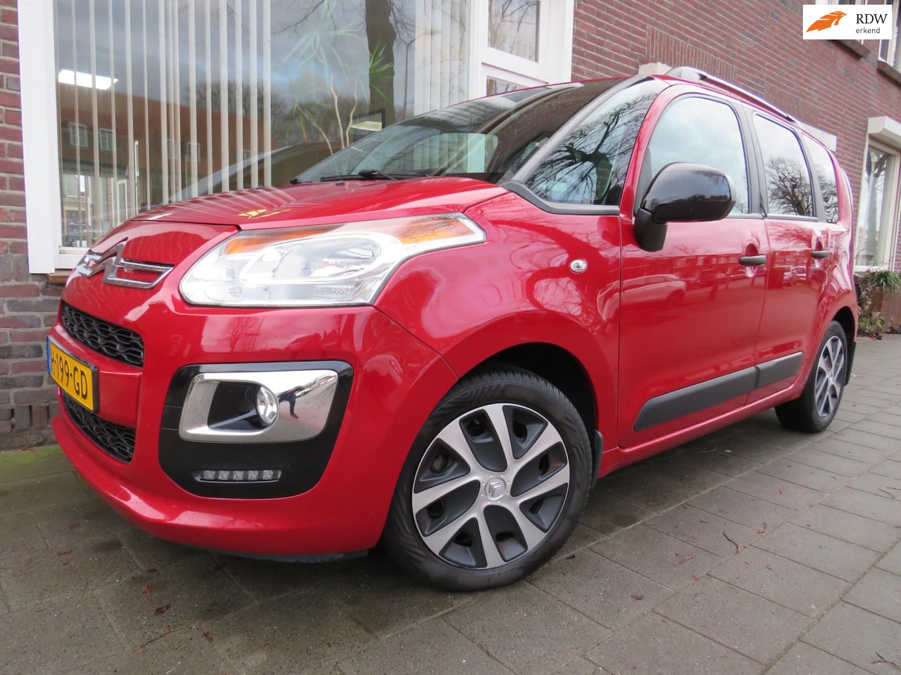 Citroën C3 Picasso - 1.2 PureTech Exclusive Clima Cruise Contr. - AutoWereld.nl