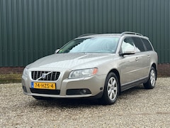 Volvo V70 - 2.5T Kinetic Automaat
