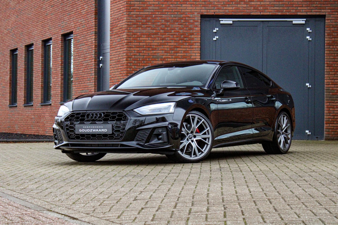 Audi A5 Sportback - 40 TFSI 190PK | 3x S-line | Zwart optiek | 20 inch Audi Sport | Stoelverwarming | Sfeerver - AutoWereld.nl