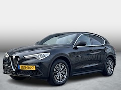 Alfa Romeo Stelvio - 2.0 Turbo 200PK Automaat AWD Super Navigatie | Lederpakket met elektrische stoelen en gehe