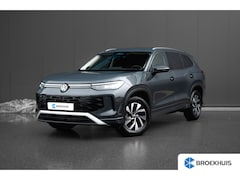 Volkswagen Tayron - 1.5 eTSI 150pk Life Edition 7p. | Trekhaak | Camera | Head-Up | Keyless | Dodehoeksensor