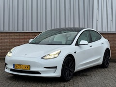 Tesla Model 3 - Standard RWD Plus 60 kWh LFP/ 93% SoH/ Warmtepomp/ Wit leer