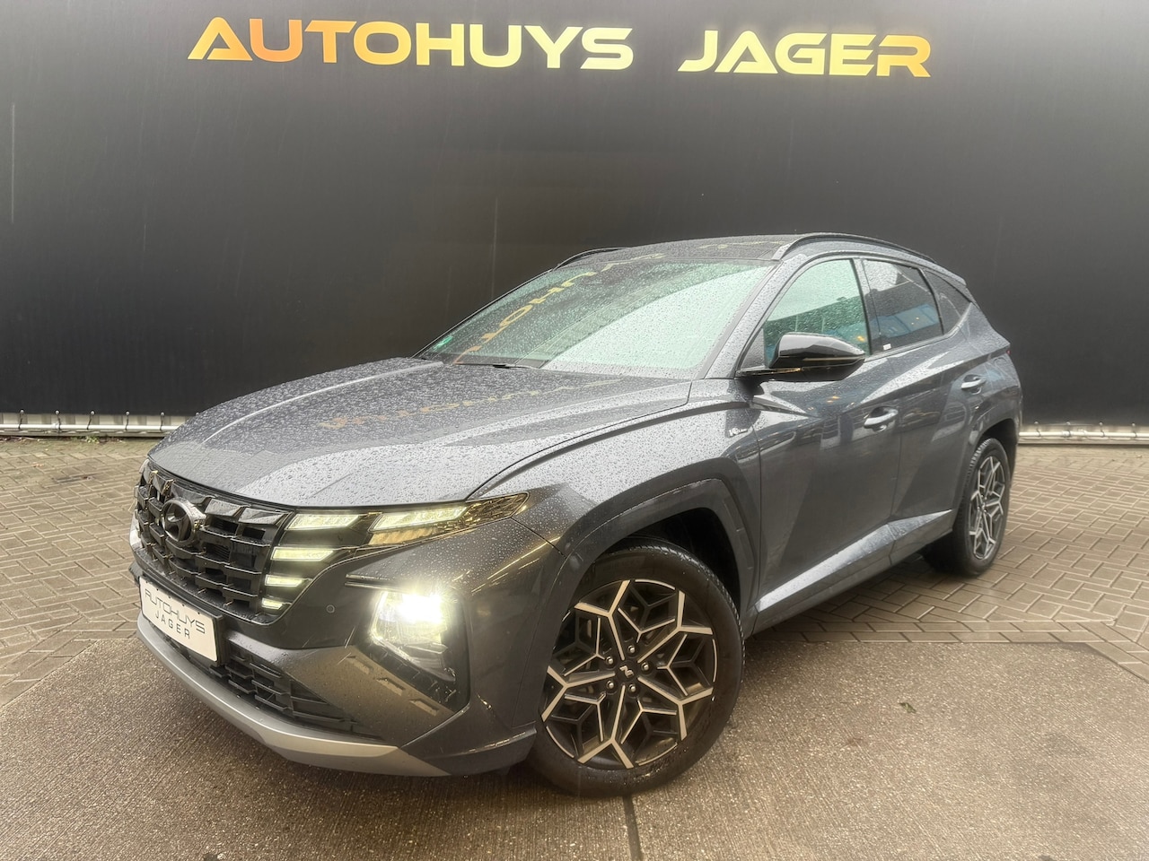 Hyundai Tucson - 1.6 T-GDI PHEV N Line Sky 4WD Pano Carplay Stuurverwarming - AutoWereld.nl