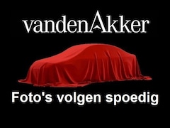 Mercedes-Benz GLA-Klasse - 180 AMG // Trekhaak // Carplay // Camera // Navi // Cruise // Elek. Achterklep