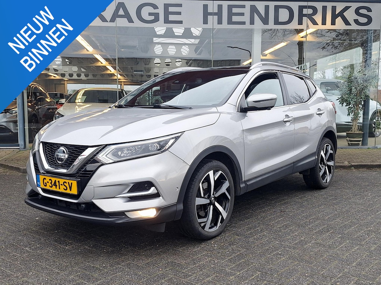 Nissan Qashqai - 1.3 DIG-T Tekna | Leder | Trekhaak 1500kg | Pano | Bose Audio | Adaptive CC | - AutoWereld.nl