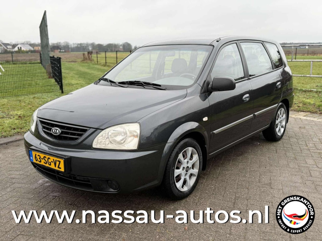 Kia Carens - 2.0 CVVT M-bition 2.0 CVVT M-bition - AutoWereld.nl