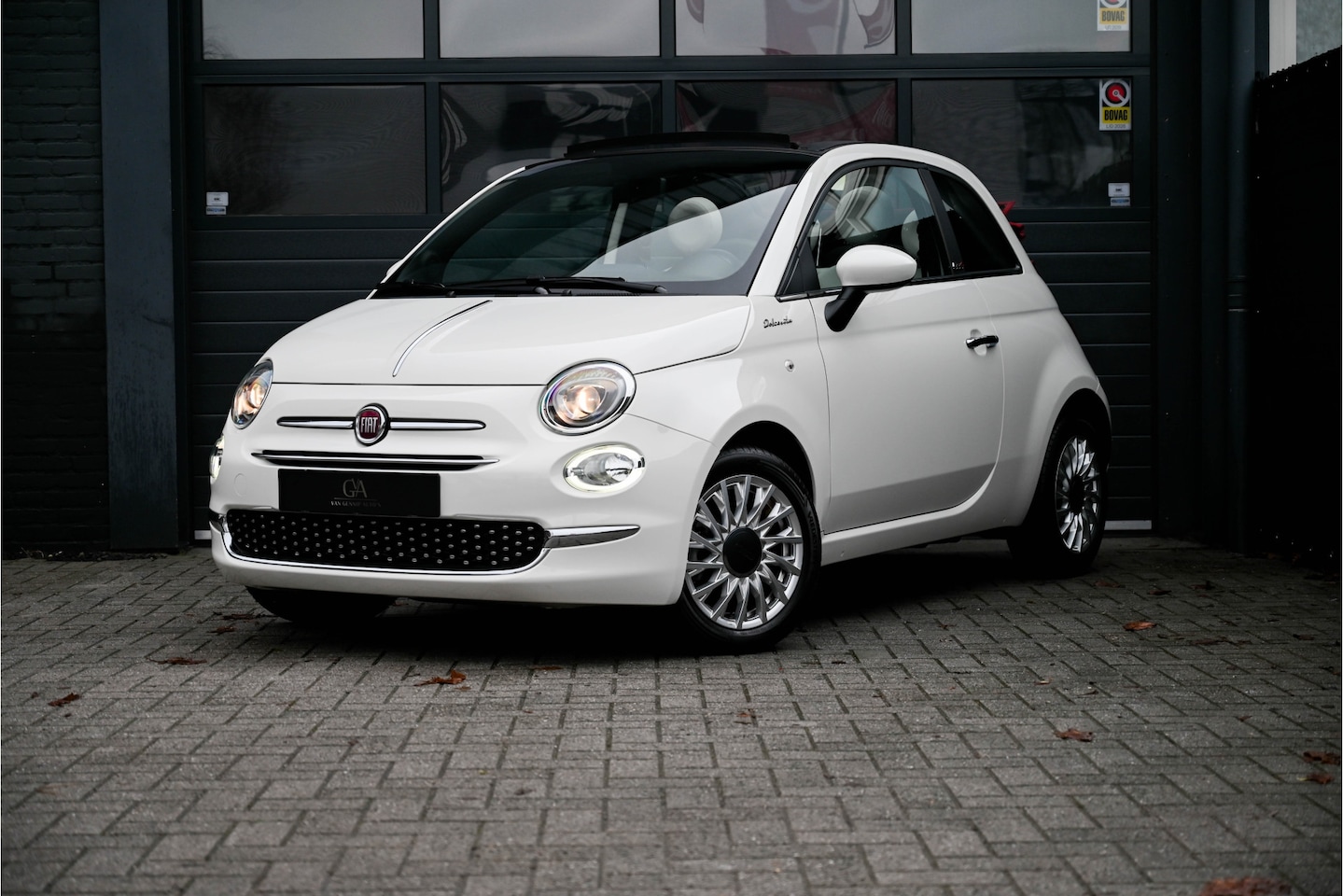 Fiat 500 C - 1.0 Hybrid Dolcevita 1.0 Hybrid Dolcevita - AutoWereld.nl