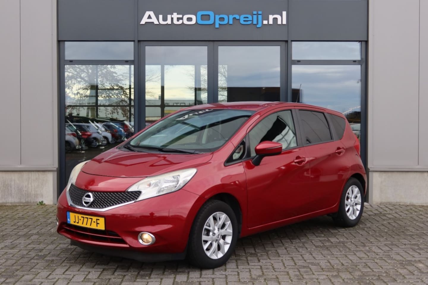 Nissan Note - 1.2 Connect Edition Clima, NAVI, Trekhaak, Cruise, Dealer onderhouden - AutoWereld.nl