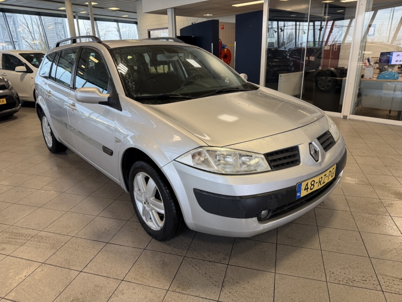 Renault Mégane Grand Tour - 1.6-16V Dynam.Comf. - AutoWereld.nl