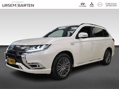 Mitsubishi Outlander - 2.4 PHEV S-Edition | Automaat | 4WD | Pano | trekhaak | Volleder | Stoel/Stuur verwarming