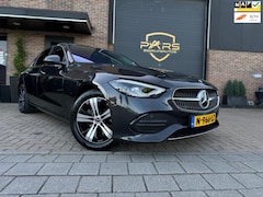 Mercedes-Benz C-klasse - 180 Luxury Line Automaat 170PK zeer nette Dealer Garantie
