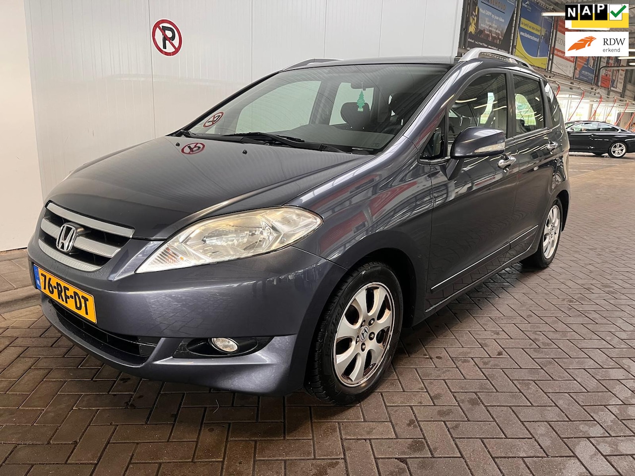 Honda FR-V - 2.0i Comfort 2.0i Comfort - AutoWereld.nl