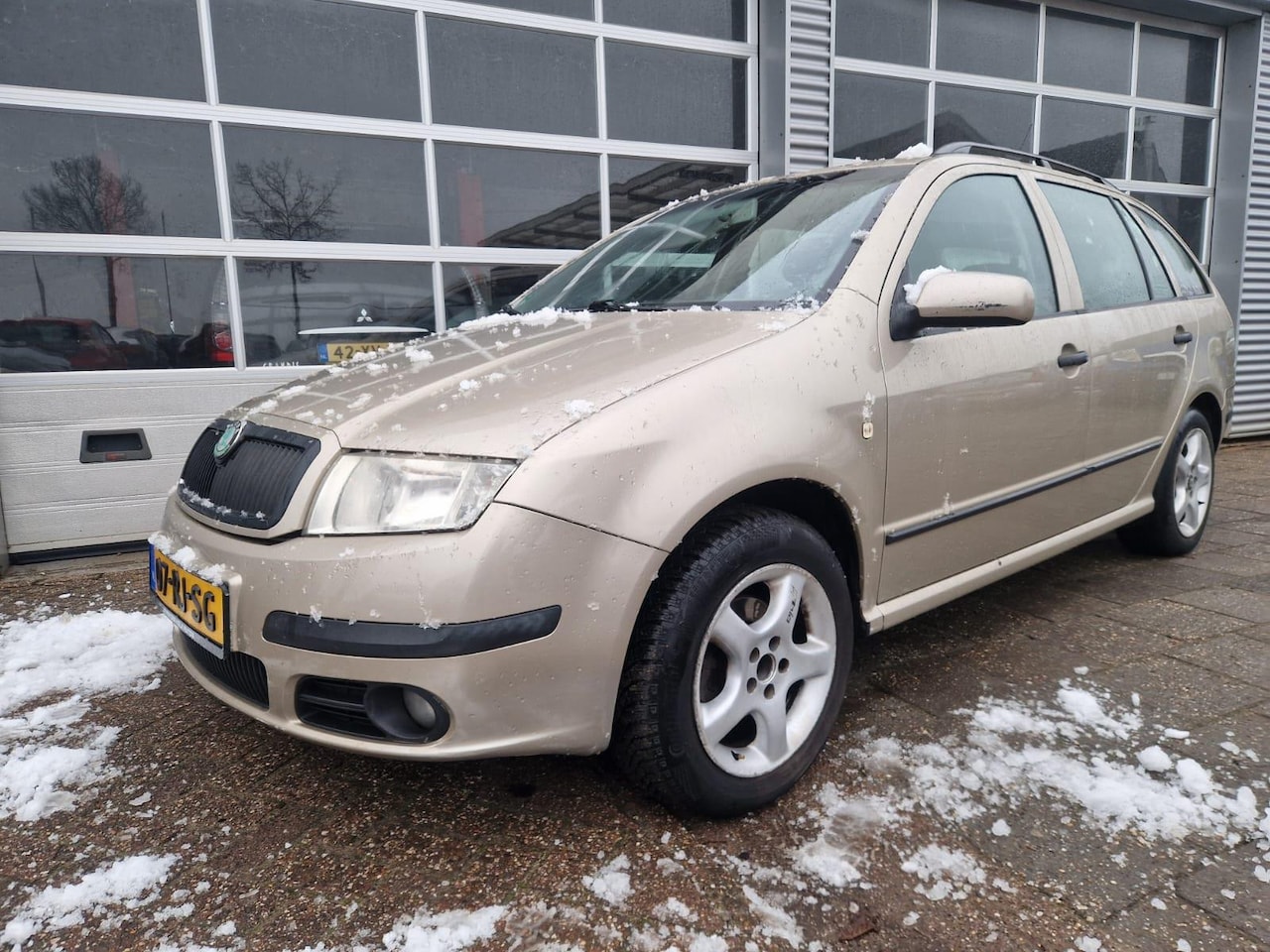 Skoda Fabia Combi - 1.4-16V Elegance ( EXPORTPRIJS) - AutoWereld.nl