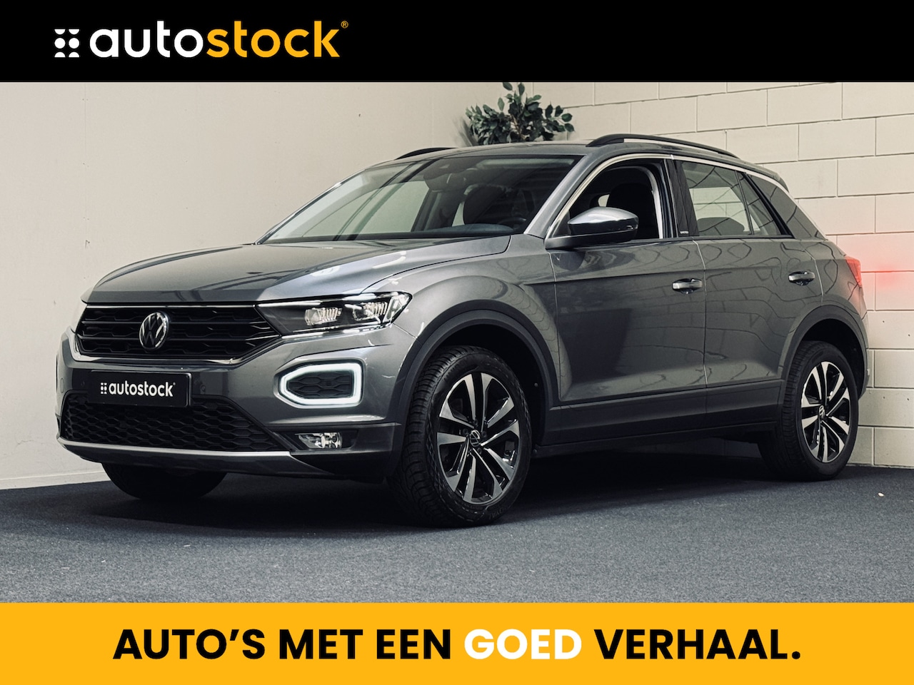 Volkswagen T-Roc - 1.0 TSI United | LED | Navi | ACC - AutoWereld.nl