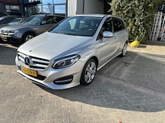 Mercedes-Benz B-klasse - 180 Business Solution AMG , AUTOMAAT