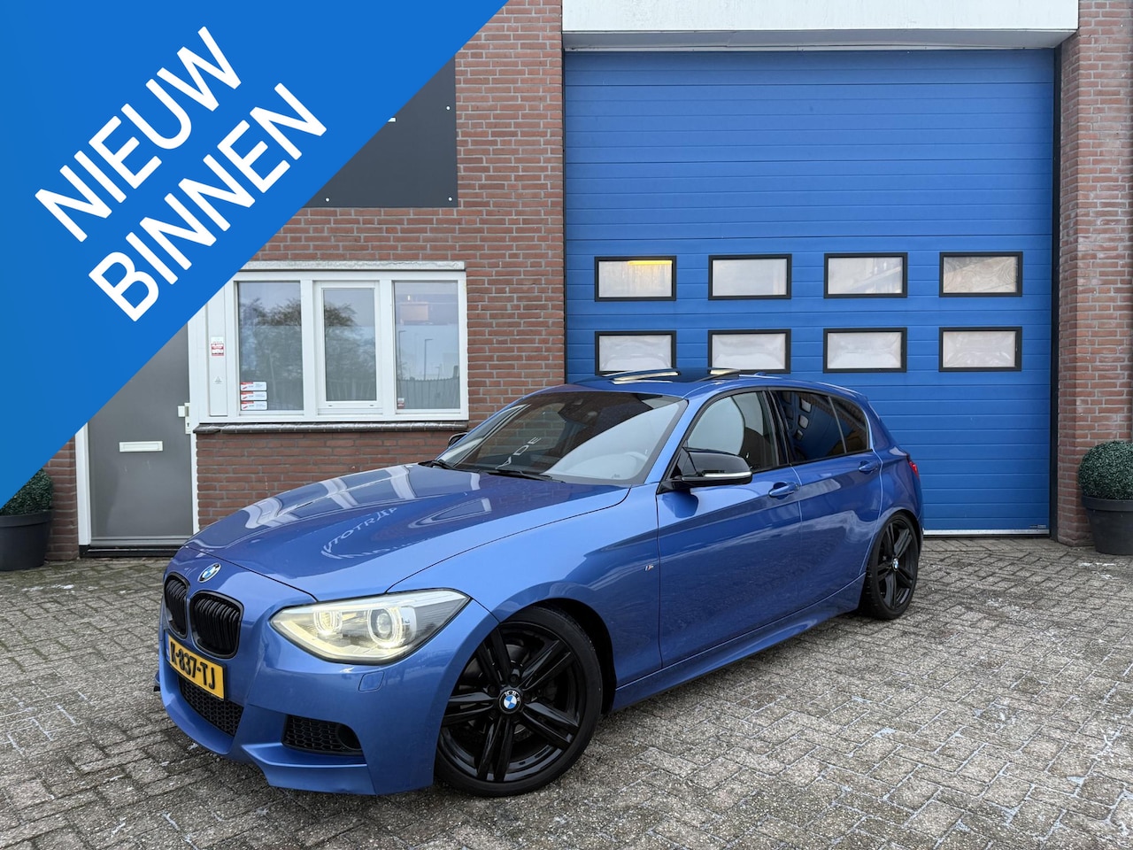 BMW 1-serie - 118i M Sport Edition High Executive | Led | M-pakket | Pano | Automaat - AutoWereld.nl