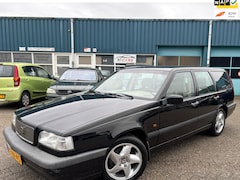 Volvo 850 - 2.0 | Automaat | Youngtimer | Bijzonder Exemplaar | EL Ramen | Trekhaak | Halfleder |