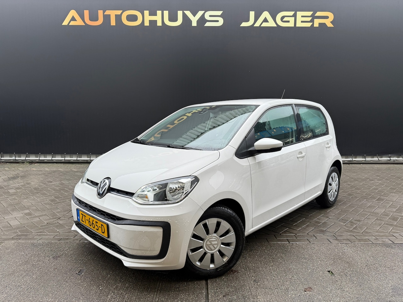 Volkswagen Up! - 1.0 BMT move up! Carplay NL auto - AutoWereld.nl