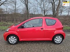 Toyota Aygo - 1.0-12V