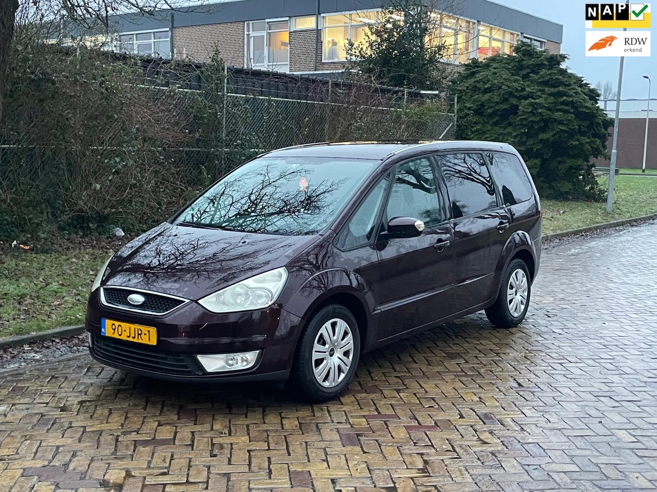 Ford Galaxy - 2.0-16V Trend 7-P Airco, Cruise, Nw Apk - AutoWereld.nl