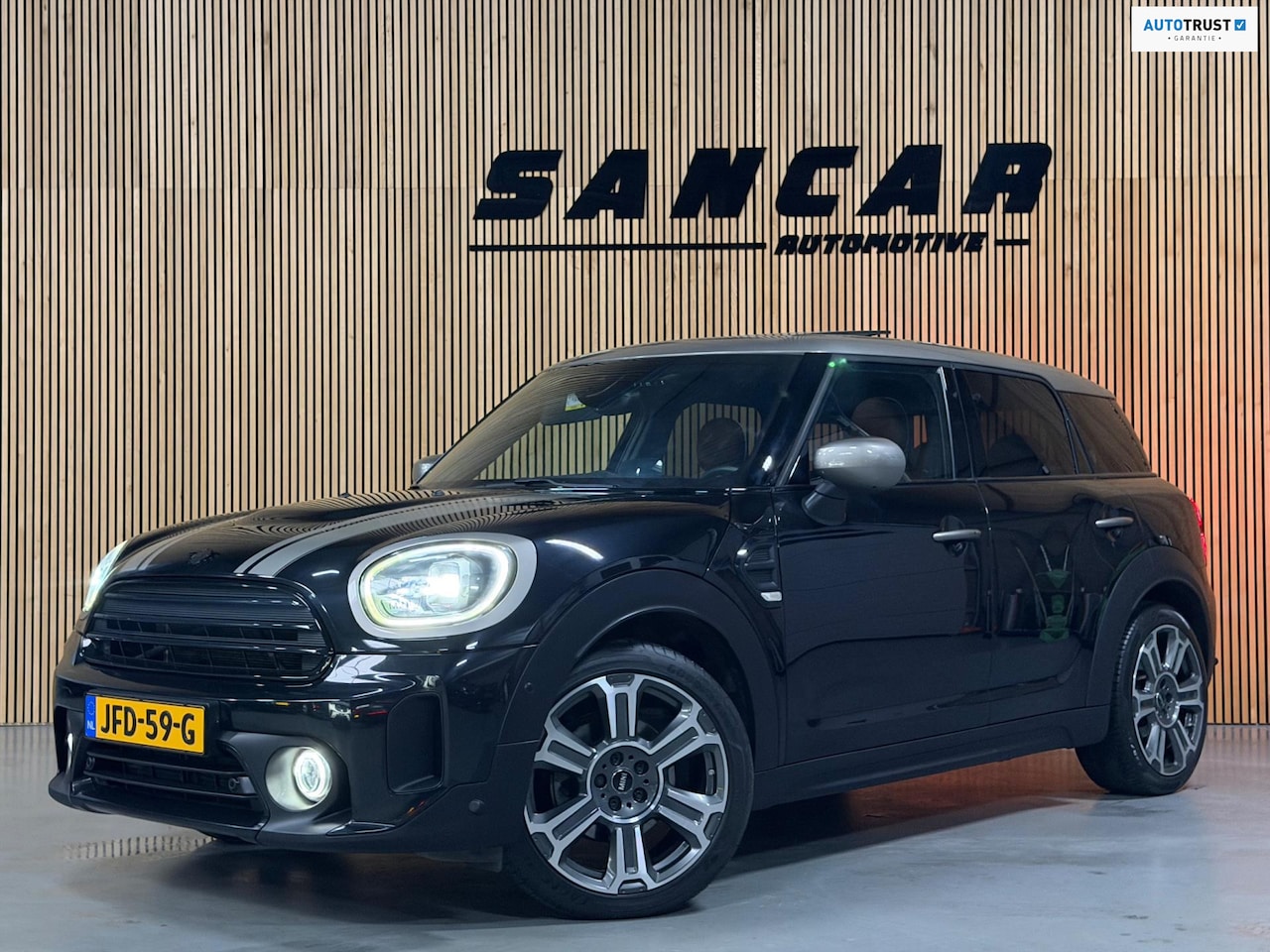 MINI Countryman - Mini 1.5 Cooper MINI Yours PANO|H&K|CHESTER LEDER|AMBIENT|APPLE/ANDROID|CAMERA|19 INCH LMV - AutoWereld.nl
