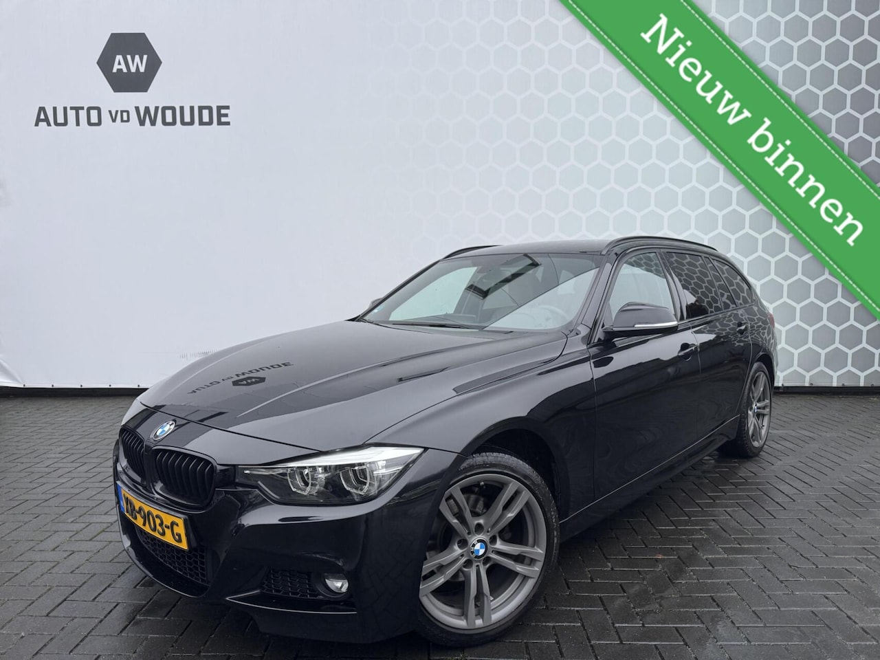 BMW 3-serie Touring - 320i xDrive Edition M-pakket Leer Automaat - AutoWereld.nl