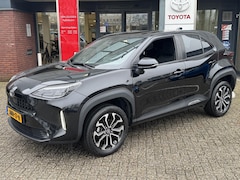 Toyota Yaris Cross - 1.5 Hybrid Dynamic BLIND-SPOT KEYLESS SENSOREN STOEL/STUURVERWARMING APPLE/ANDROID CAMERA