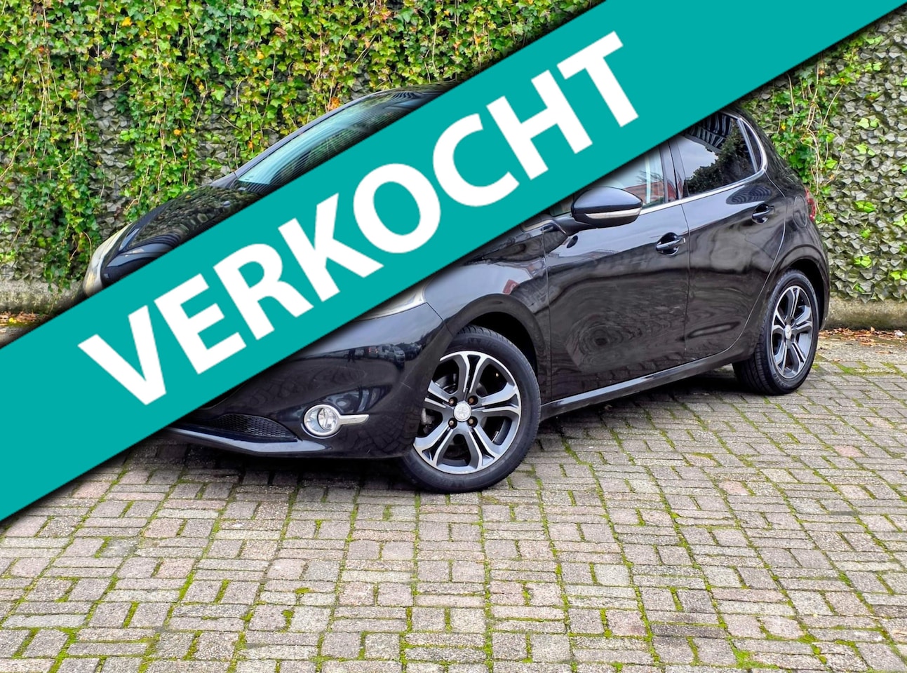 Peugeot 208 - 1.4 VTi Griffe Airco APK 5Deurs Trekhaak Cruise Control Sport Velgen - AutoWereld.nl