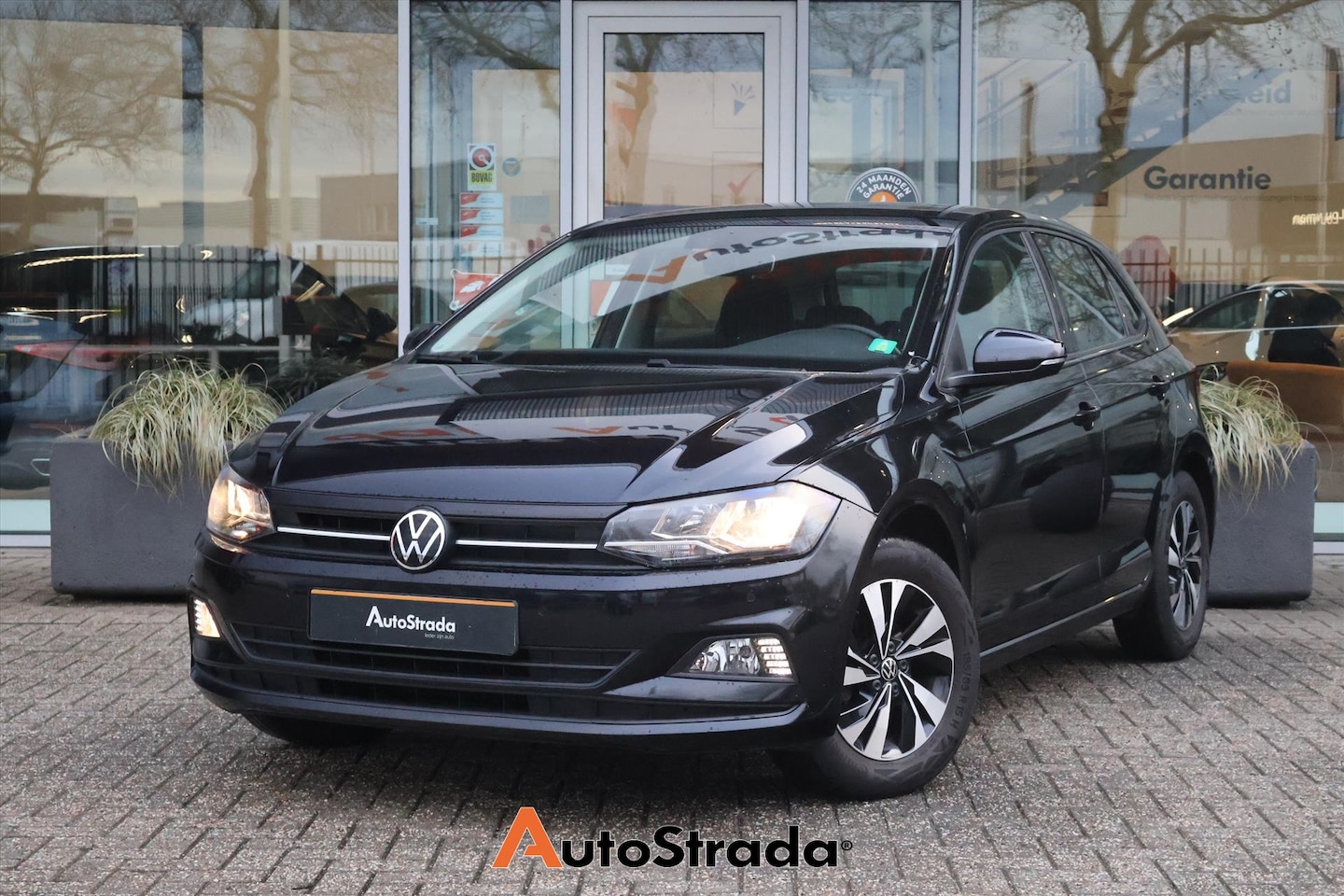 Volkswagen Polo - 1.0 Comfortline | Navigatie | Carplay | Airco | Cruise Control | Radio - AutoWereld.nl