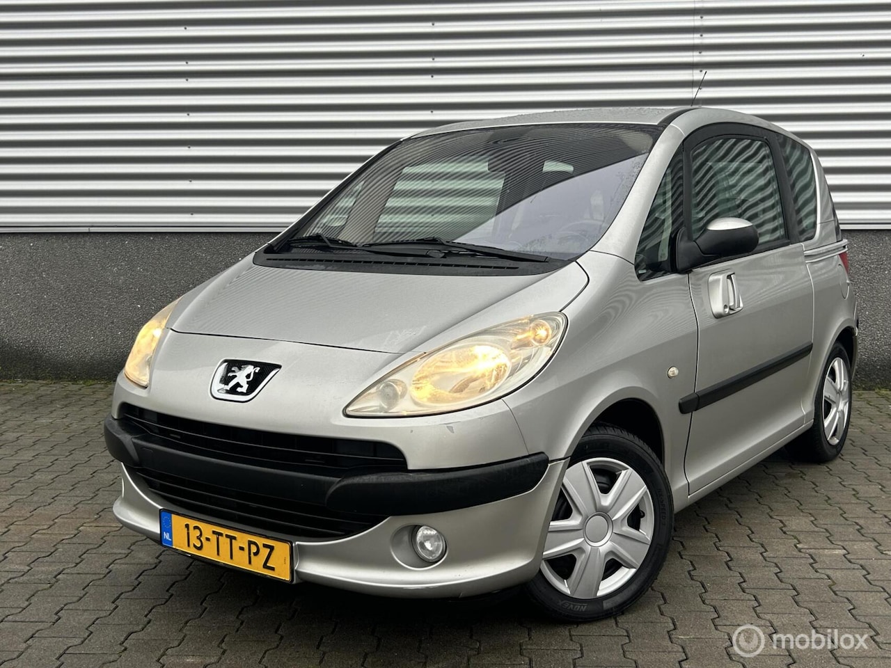 Peugeot 1007 - 1.4-16V Gentry 1.4-16V Gentry - AutoWereld.nl