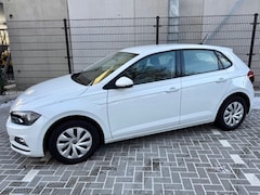 Volkswagen Polo - 1.0 MPI Comfortline Executive Navi Airco Carplay NL-auto