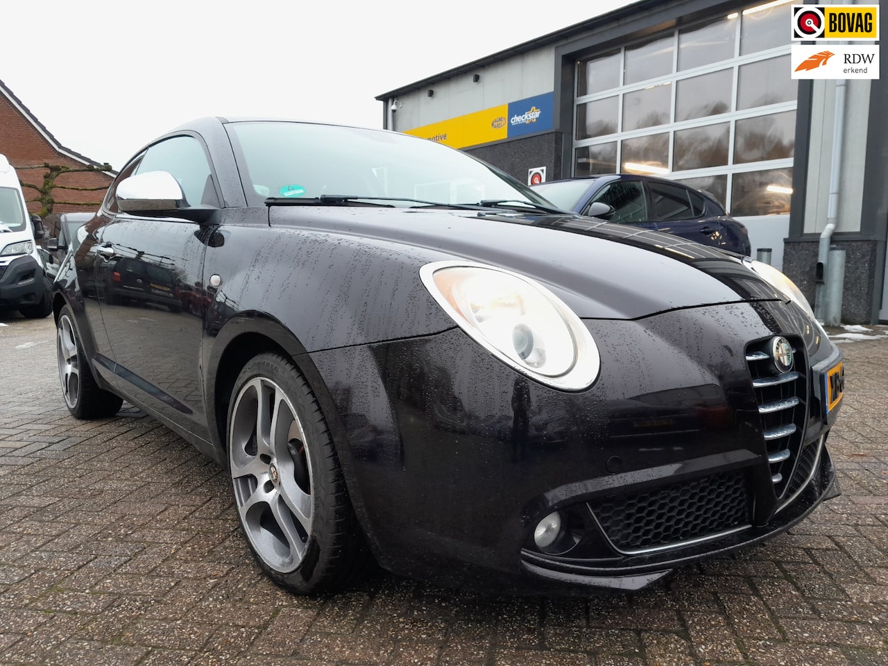 Alfa Romeo MiTo - 1.4 Distinctive - Cruise control - Climate Control - Stoelverwarming - AutoWereld.nl