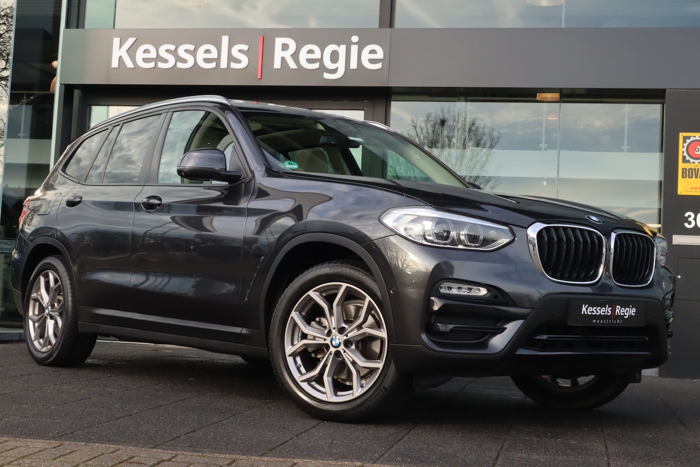 BMW X3 - xDrive20i High Executive Pano 360 HuD CarPlay Bliss 19” Leer - AutoWereld.nl