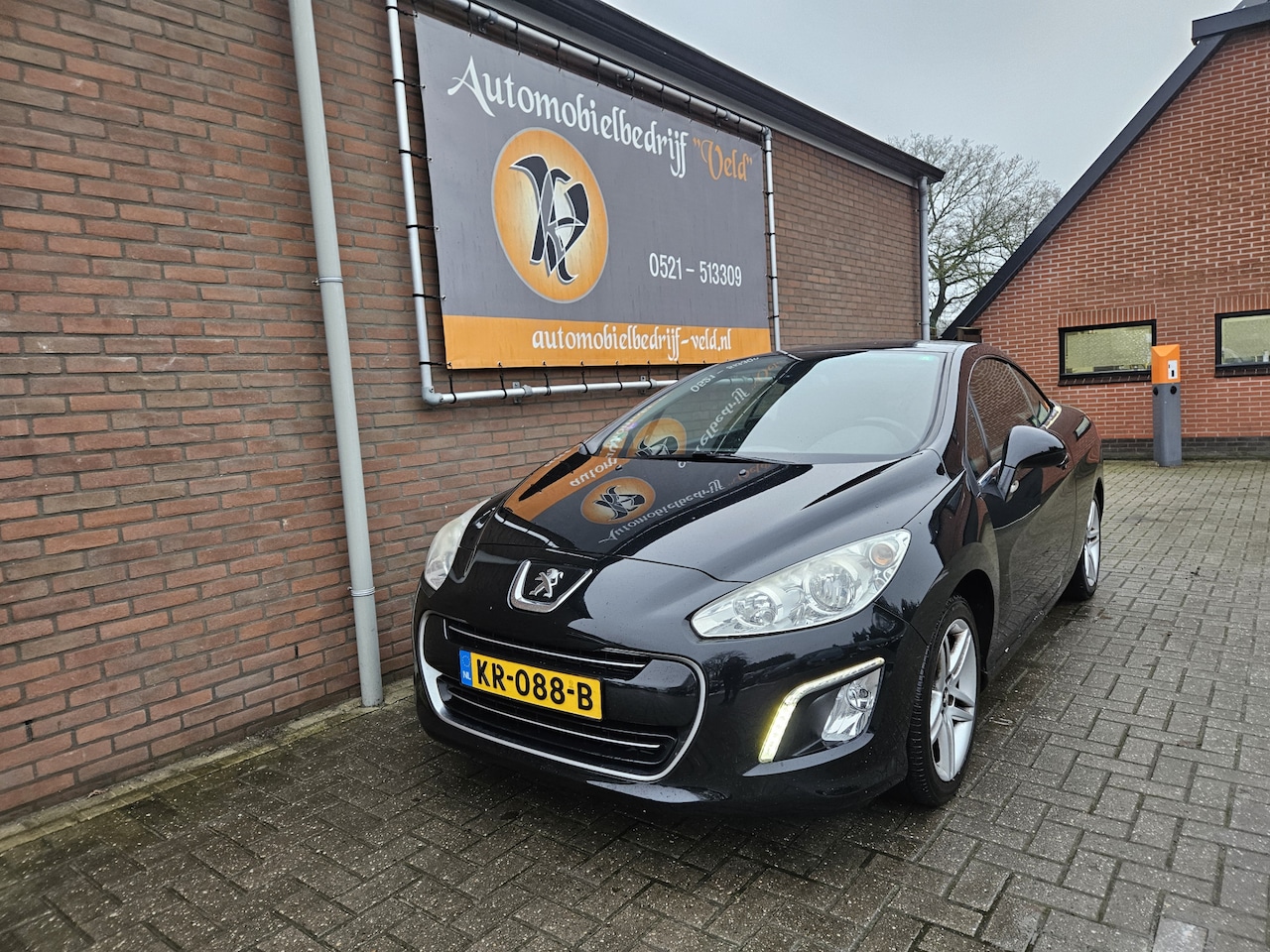 Peugeot 308 CC - 1.6 VTi Sport Pack 1.6 VTi Sport Pack - AutoWereld.nl