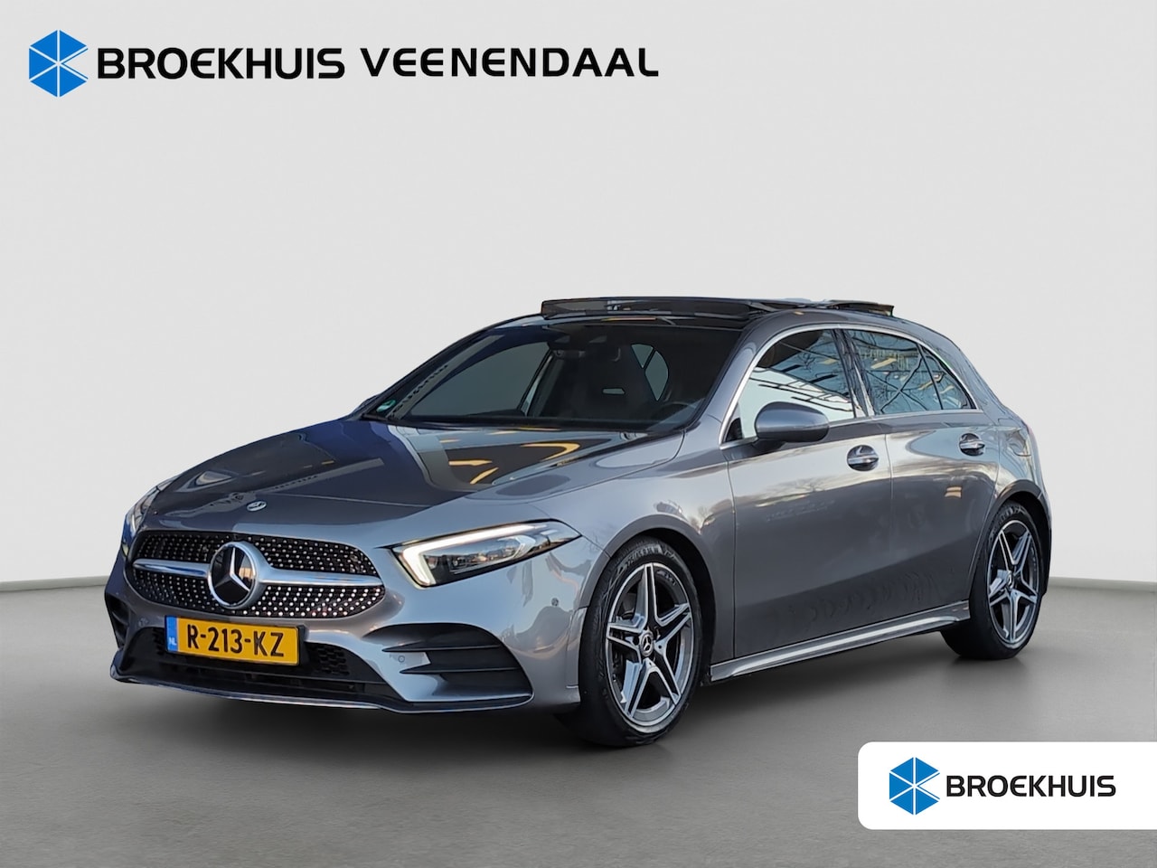 Mercedes-Benz A-klasse - 180 AMG-Line | Pano | Sfeerverlichting | Head-up | Adap. Cruise | Stoelverwarming - AutoWereld.nl
