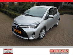 Toyota Yaris - 1.5 Full Hybrid 100pk 5D Aut Dynamic Navi