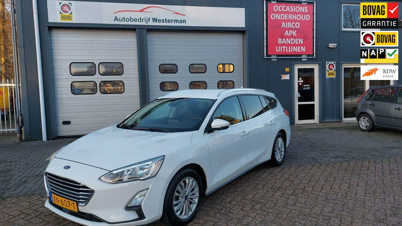 Ford Focus Wagon - 1.0 EcoBoost Titanium Business 125PK B&O / Cruise / DAB - AutoWereld.nl