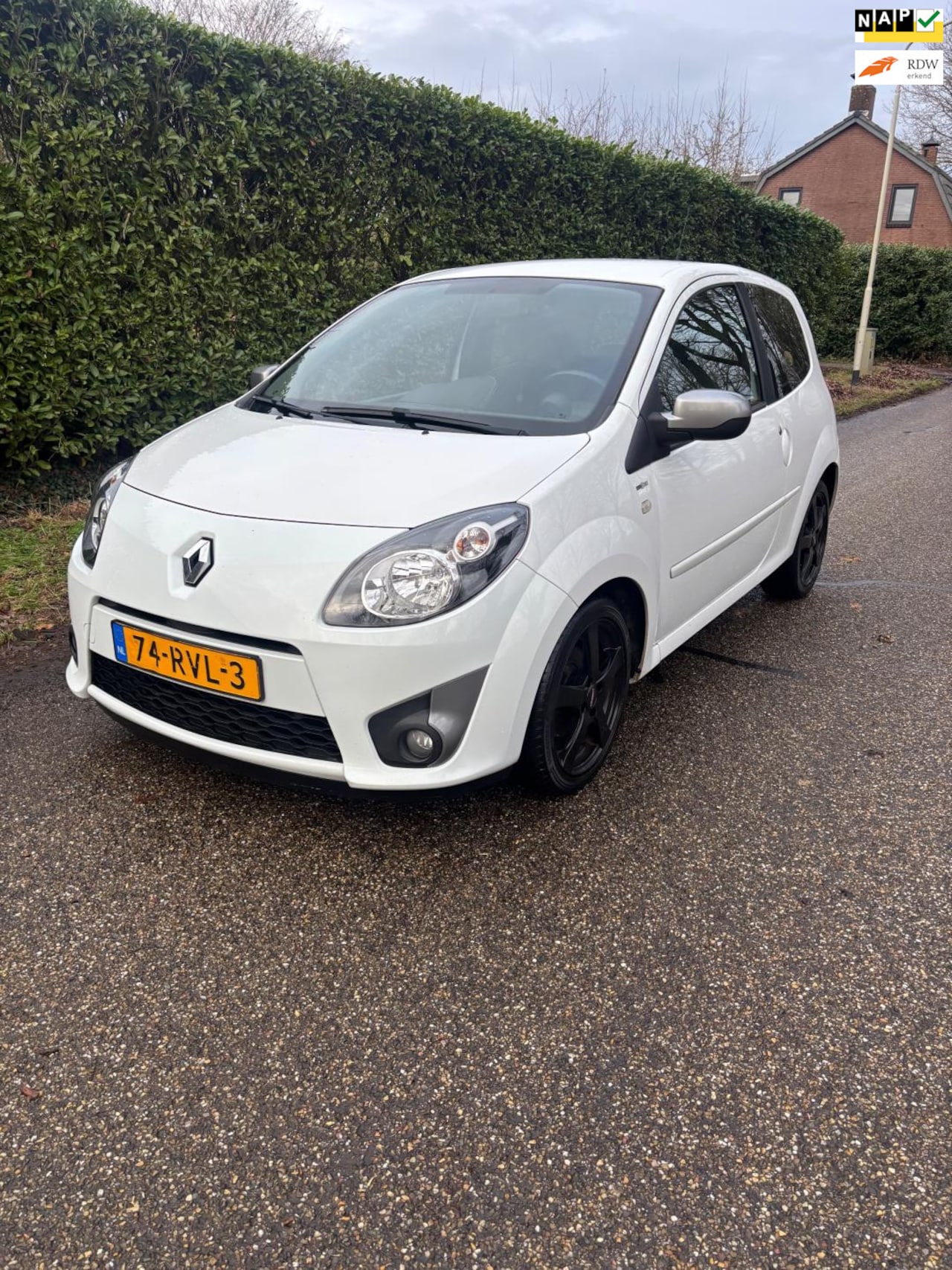 Renault Twingo - 1.2-16V Night & Day - AutoWereld.nl