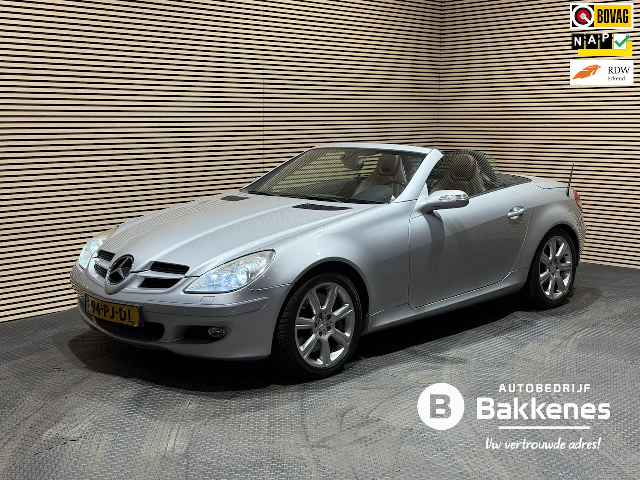 Mercedes-Benz SLK-klasse - 350 | 6 cilinder | Automaat | Airco | Cruise | Leder - AutoWereld.nl