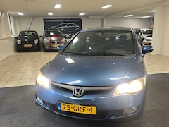Honda Civic - 1.3 Hybrid