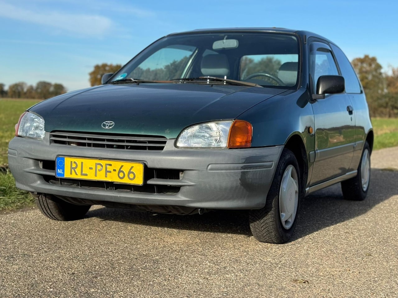 Toyota Starlet - 1.3-16V |EXPORT| - AutoWereld.nl