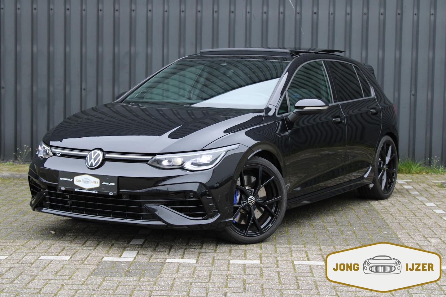 Volkswagen Golf - 8 2.0 TSI R 4M PERFORMANCE AKRA HEAD UP LEER HARMA - AutoWereld.nl
