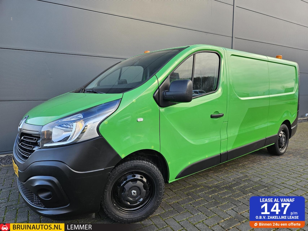 Renault Trafic - 1.6 dCi L2H1 Airco camera Navi 125 Pk Lade kasten - AutoWereld.nl