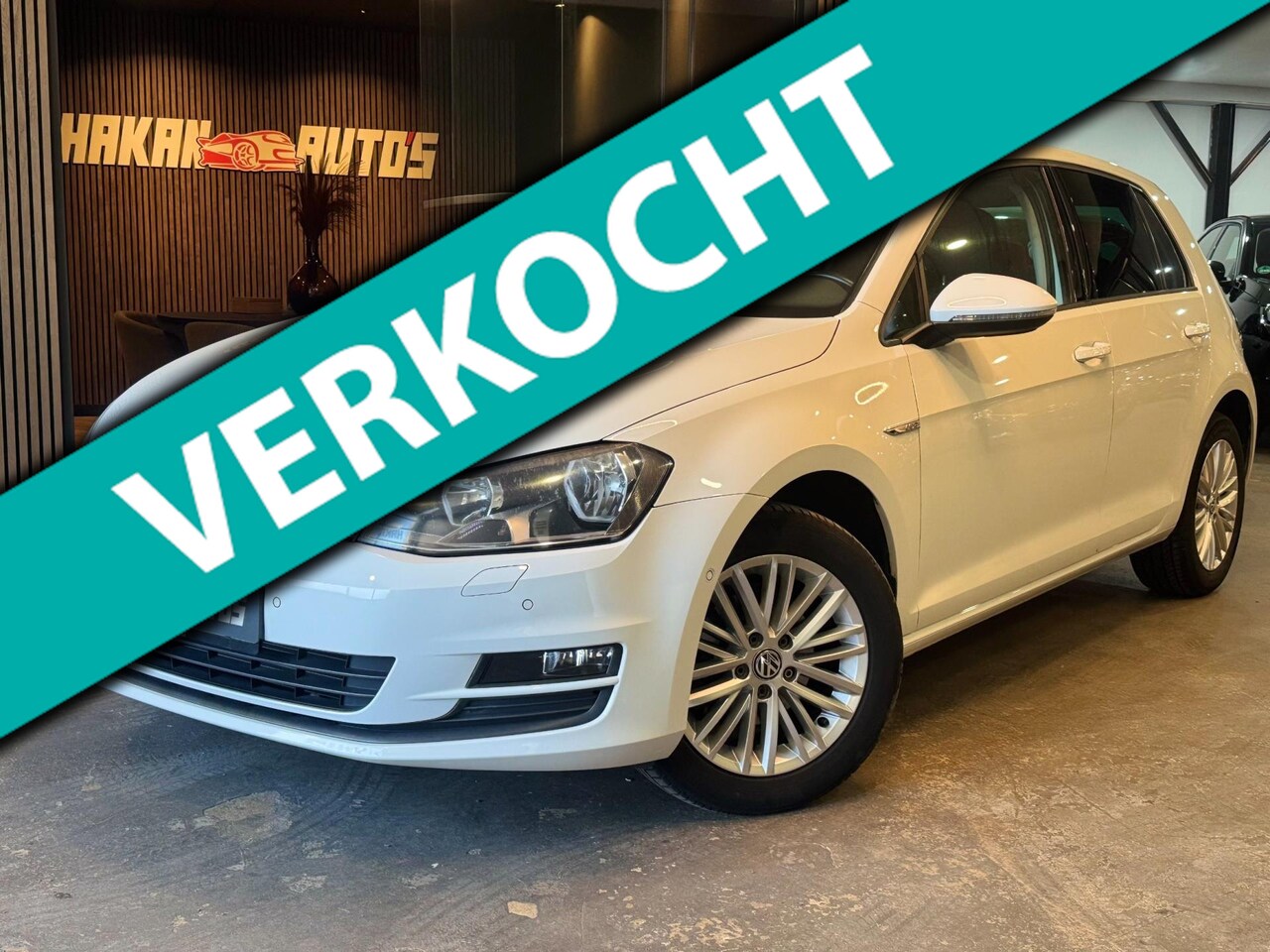 Volkswagen Golf - 1.2 TSI CUP Edition | Navi | Stoelverw. | Pdc - AutoWereld.nl
