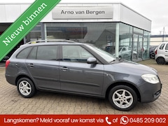 Skoda Fabia Combi - 1.4-16V Tour, climatronic, cruisecontrol, trekhaak, nette auto afkomstig van de 2e eigenaa