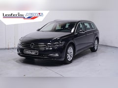 Volkswagen Passat Variant - 1.5 TSI Business Wegklapbare trekhaak Navi Camera Apple Carplay Voorruitverwarming Virtual