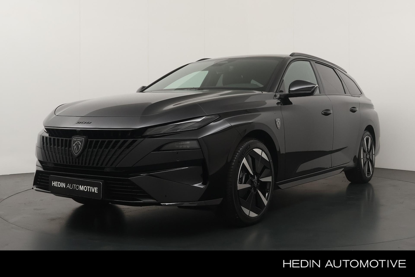 Peugeot e-308 SW - GT 54 kWh | Alcantara Executive interieur | Warmtepomp | 360 Vision & Drive assist Plus pa - AutoWereld.nl