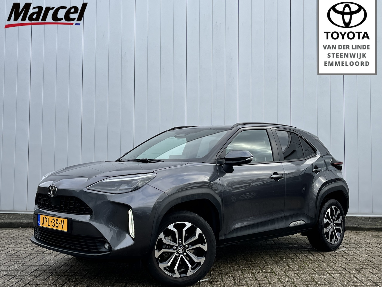 Toyota Yaris Cross - 1.5 Hybrid 115 First Edition Nieuw Model Stoel stuurverwarming PDC Apple Carplay Android a - AutoWereld.nl